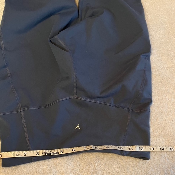 Old Navy high rise moto compression 7/8 leggings - Picture 9 of 9